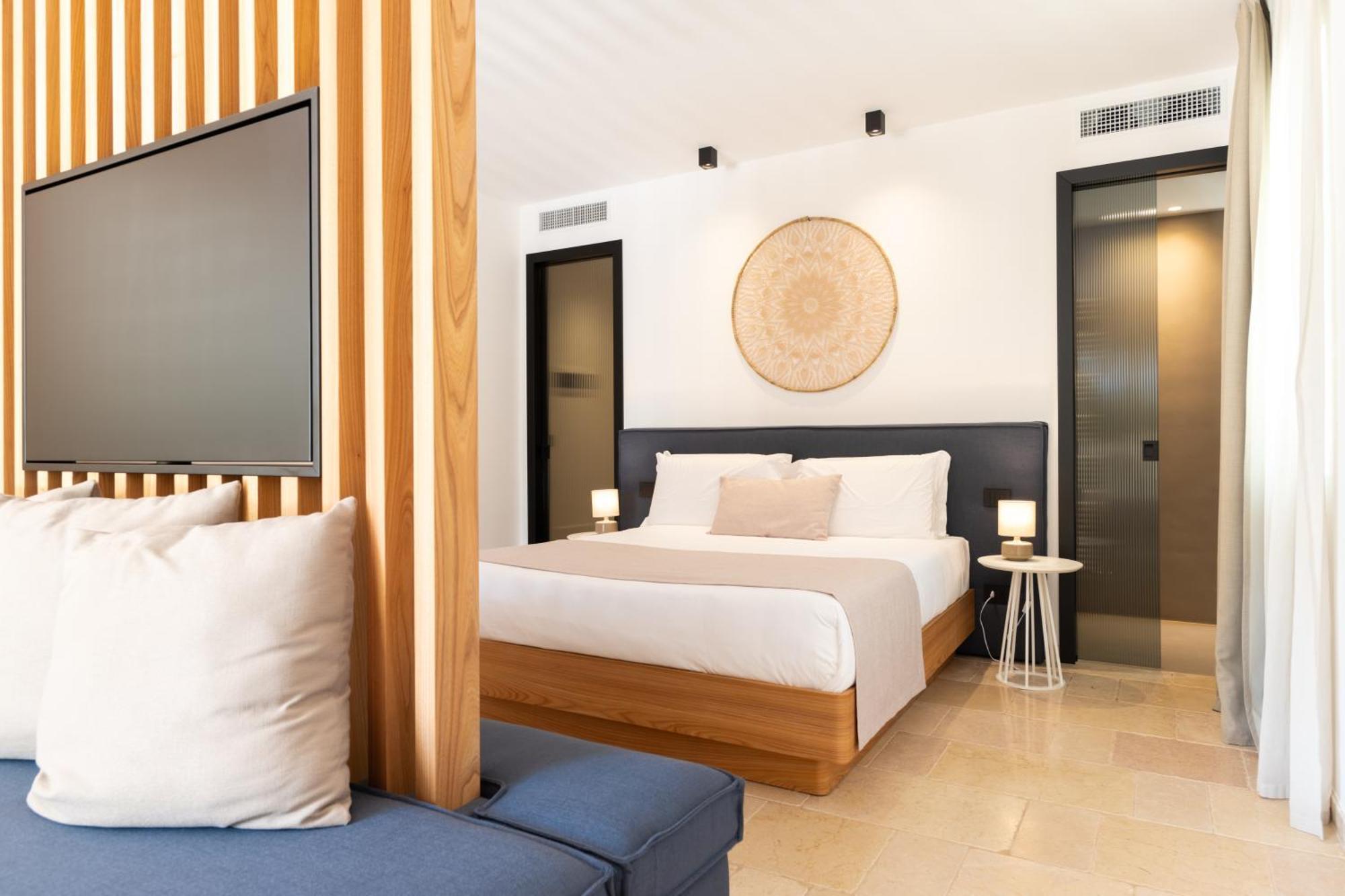Essenza Relais Contemporaneo Bed & Breakfast Чистернино Екстериор снимка